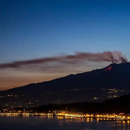 Monolocale 'les Roches Noires' Giardini Naxos